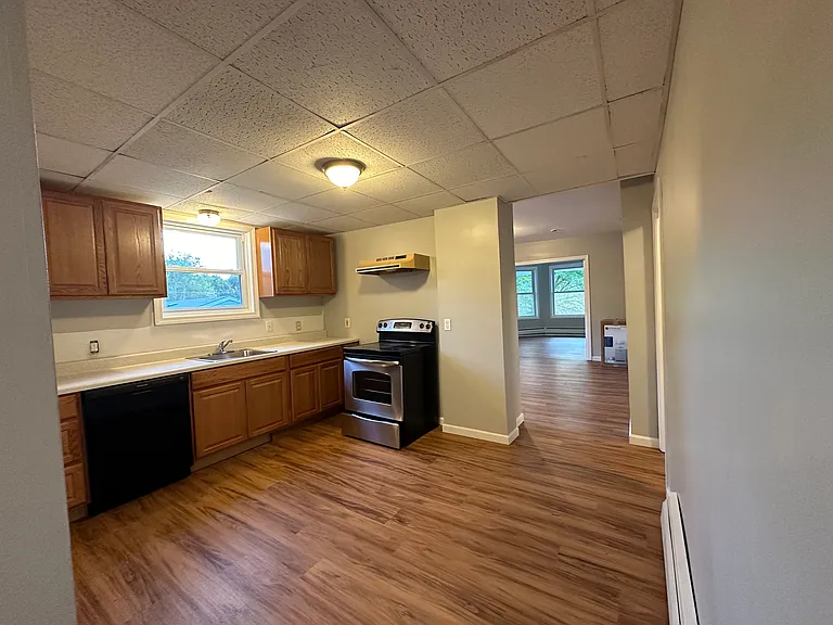 44 Bushnell Ave #1 — Photo 2
