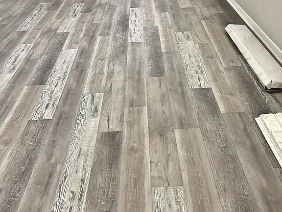 4th image of 602 NW 1ST AVENUE