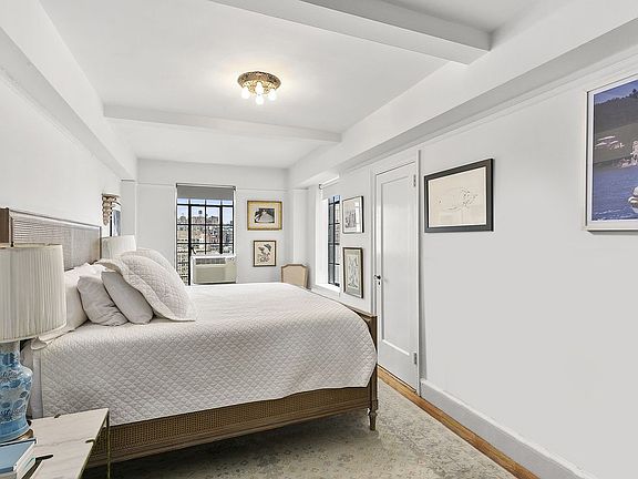 2nd image of 1 Christopher St APT 15F
