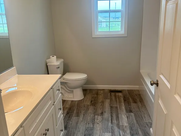 300 Peach St, Franklin, KY