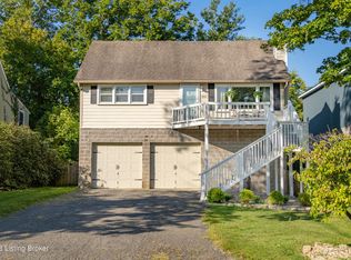 902 W Riverside Dr, Louisville, KY 40207