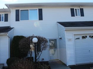 604 Dove Ct, New Windsor, NY 12553