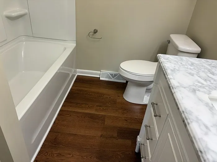 210 Sheraton Rd — Photo 14