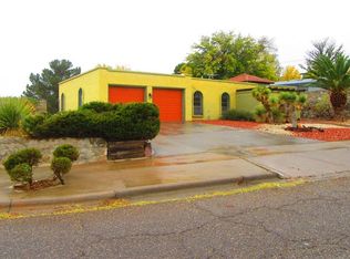 10646 Vista Alegre Dr, El Paso, TX 79935