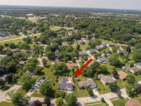 4820 Sutton LANE, Greendale, WI 53129