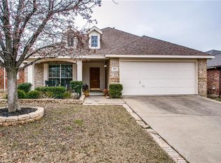 6917 Lakehurst Ln, Sachse, TX 75048