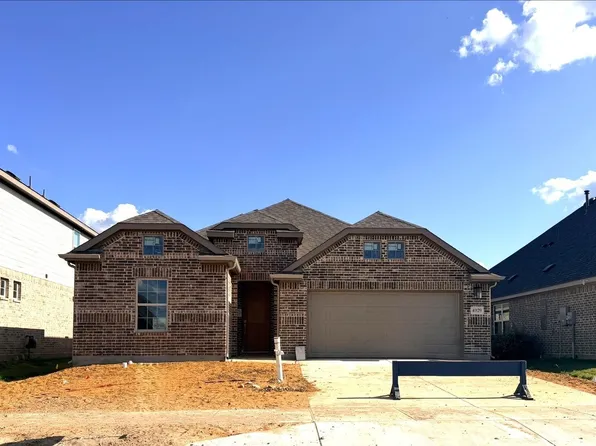 4929 Hitching Post Dr, Fort Worth, TX 76036
