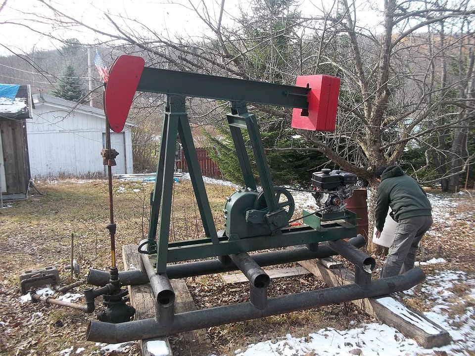 2nd image of 2811 Burdick Rd