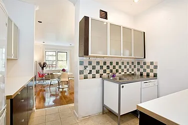 Sold by Citi Habitats