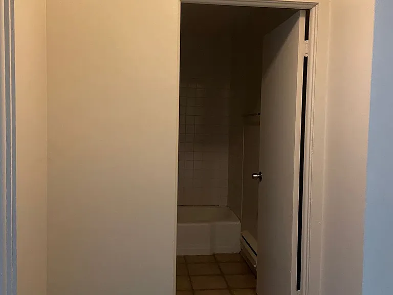 2342 Gabriel Ave #4 — Photo 5
