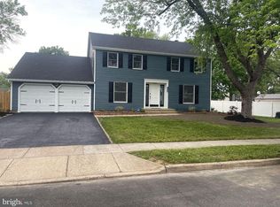 733 Eden Ln, Somerdale, NJ 08083