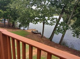 6127 Harbor View Ln, Greensboro, NC 27410