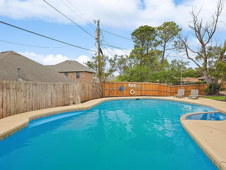 1208 Mayleaf Dr — Photo 33