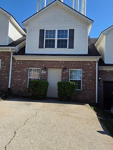 1st image of 118 Florence Ct