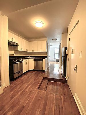 1st image of 222 E 89th St APT 10