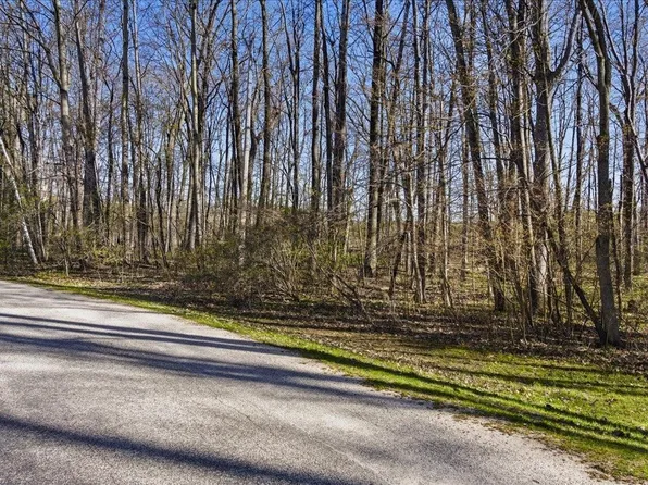 Circle Rd #2, Luxemburg, WI 54217