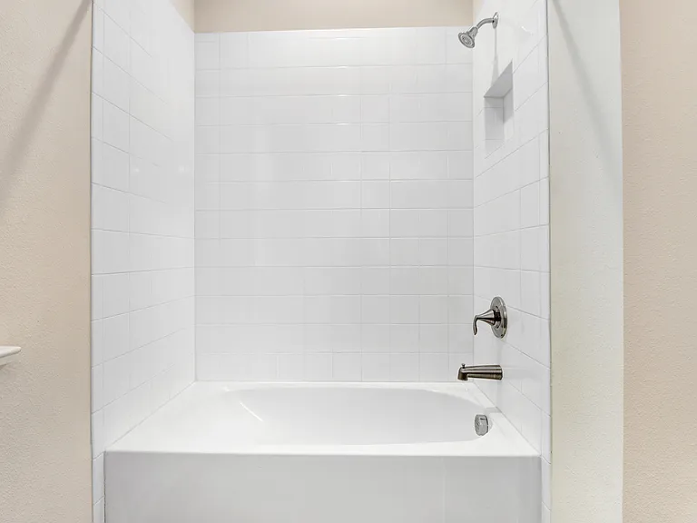 16325 Hyde Manor Dr — Photo 28