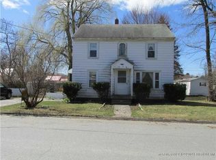 8 Greeley St, Oakland, ME 04963