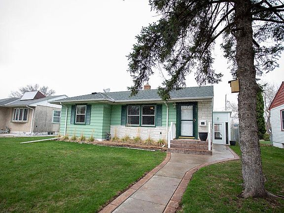 2nd image of 1687 Nebraska Ave E