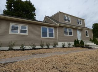 19 Crestwood Rd, Rockaway Borough, NJ 07866