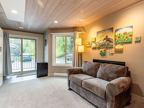 4th image of 2021 Karen Cres #105
