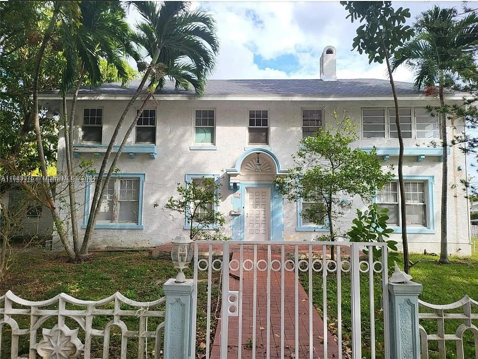 2nd image of 1147 SW 13th Ave