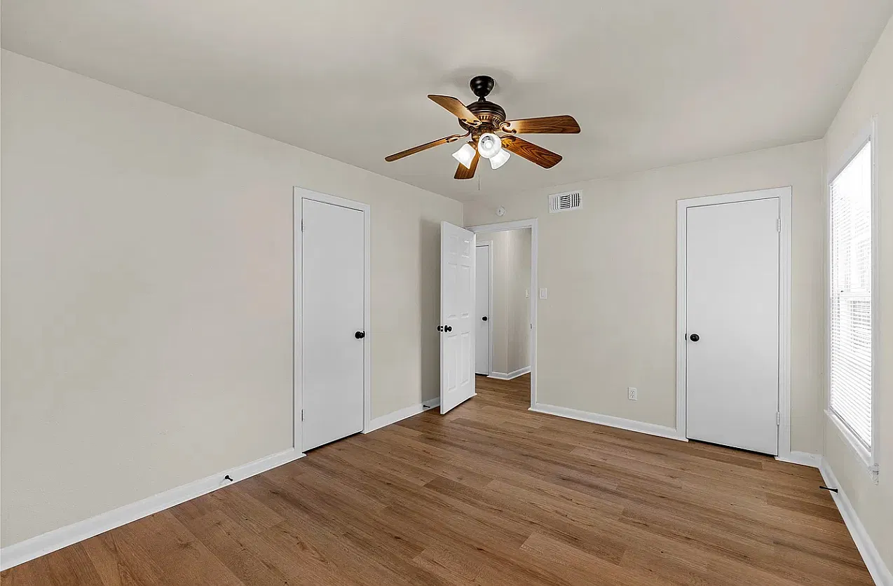 3 bed, 1108 sqft, $1,700 — Photo 2
