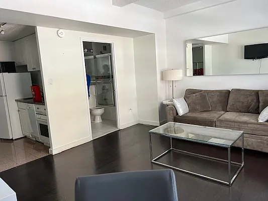 Rented by Manhattan Management Group | media 13