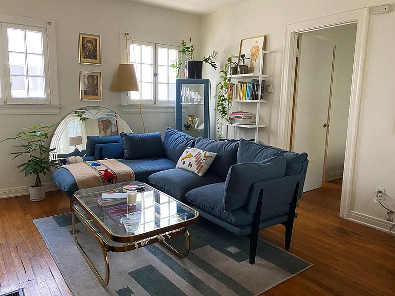 812 N Poinsettia Pl #1/4 — Photo 4