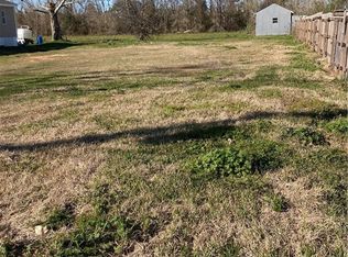 206 Tousaint Rd, Lake charles, LA 70607