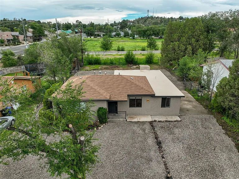846 Prescott Heights Dr — Photo 31