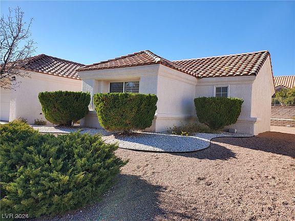 2nd image of 2629 Highvale Dr