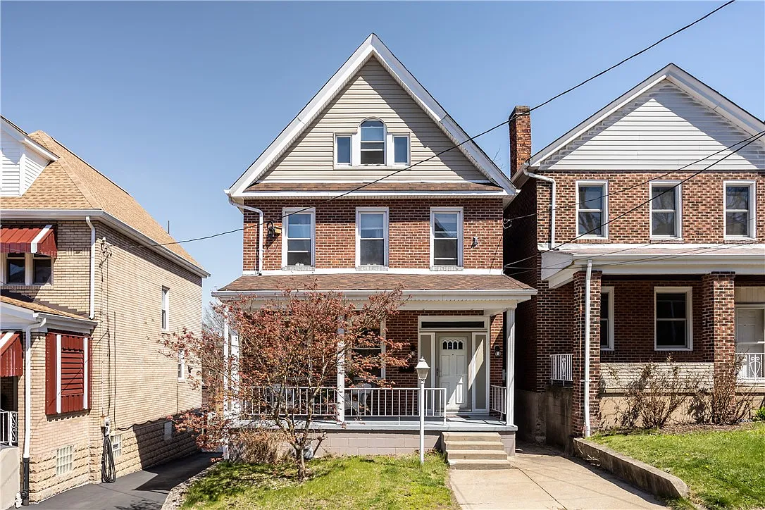 4145 Stanley St photo 1