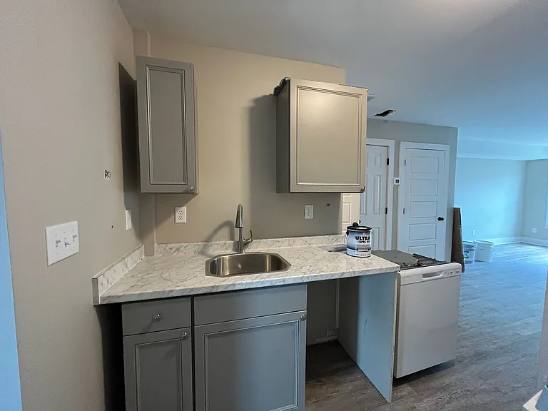 705 Camp St. — Photo 9