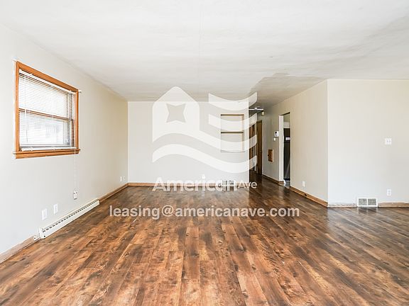 3-Living Room