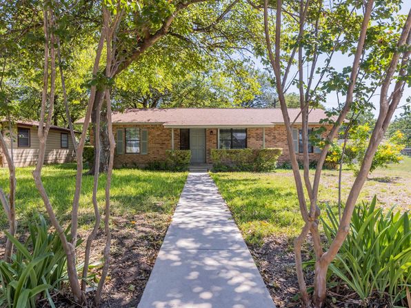 1204 Barbara Dr