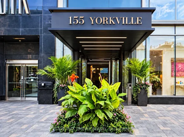 155 Yorkville Ave Unit 710, Toronto, ON M5R 0B4