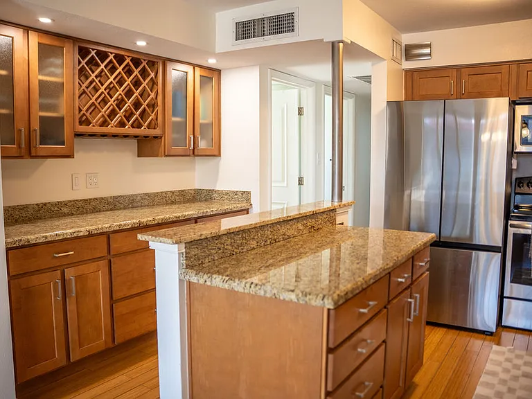 Kitchen with plenty of storage and workspace