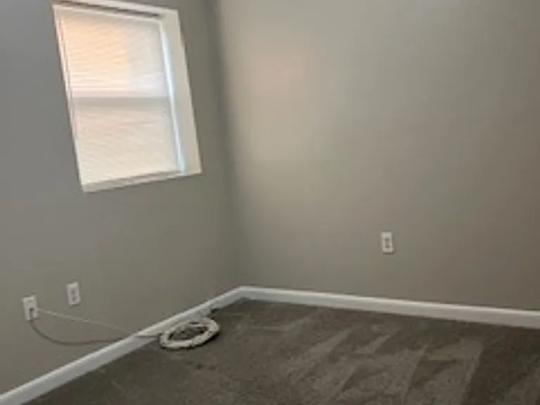 1328 McCulloh St — Photo 17