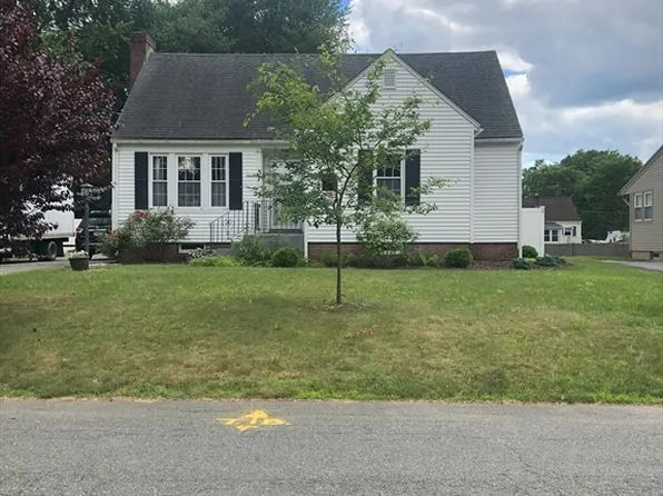 37 South Ave, Longmeadow, MA 01106
