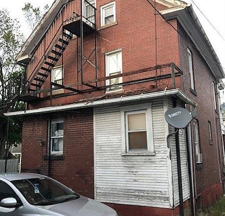 5th image of 22 Westminster Ave