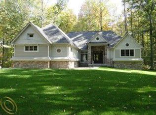 8299 Morrow Rd, Clay, MI 48001