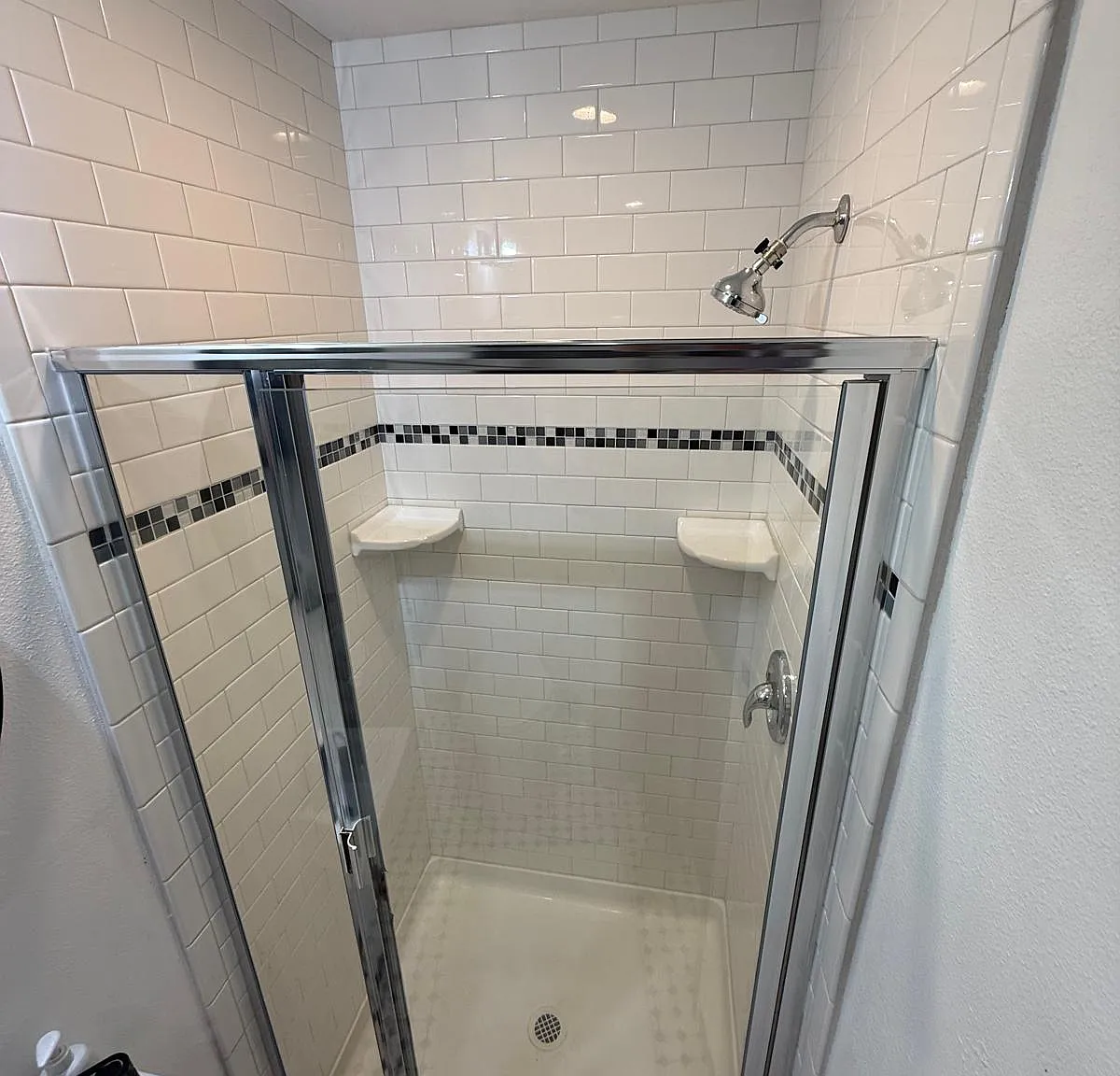 Studio, 150 sqft, $1,750 — Photo 3