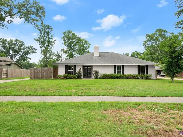 945 Oak Hills Pkwy, Baton Rouge, LA 70810