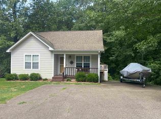 755 Fairway Ln, Counce, TN 38326