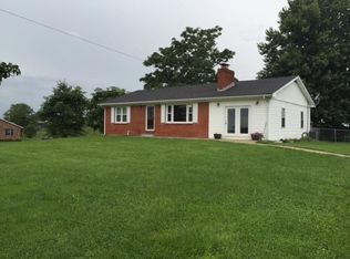 201 White Conkwright Rd, Winchester, KY 40391