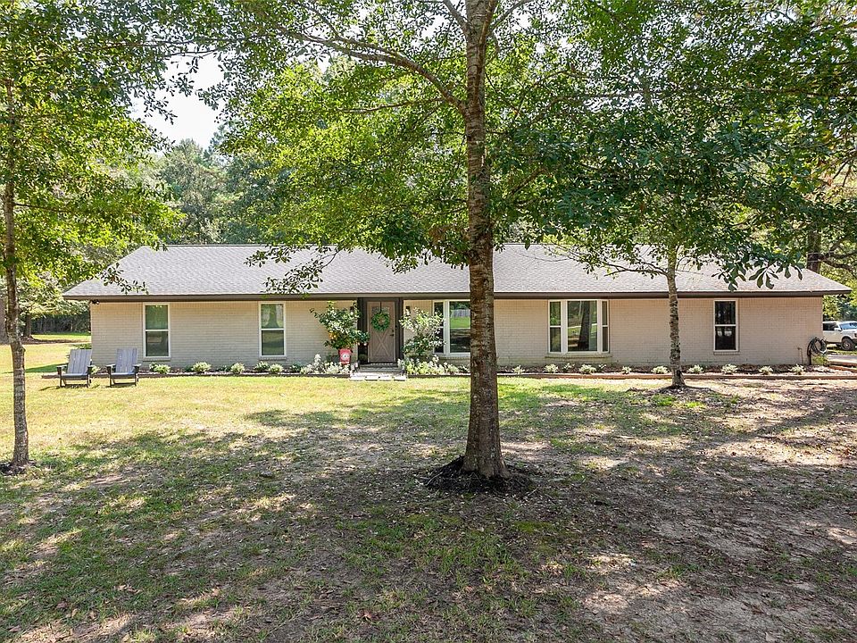 1st image of 200 Jena Ln
