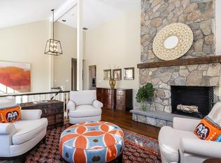 16 Sunset Dr, Weston, CT 06883