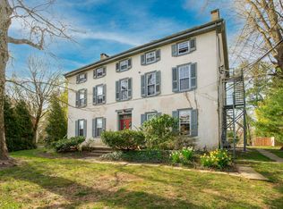 1138 E Schuylkill Rd APT 4, Pottstown, PA 19465