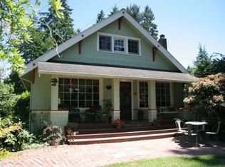 16742 Dayton Ave N, Seattle, WA 98133